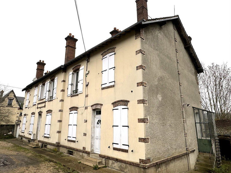 Immeuble - 15 pièces