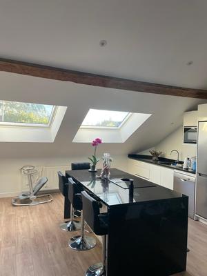 Maison - 265 m² - 9 pièces