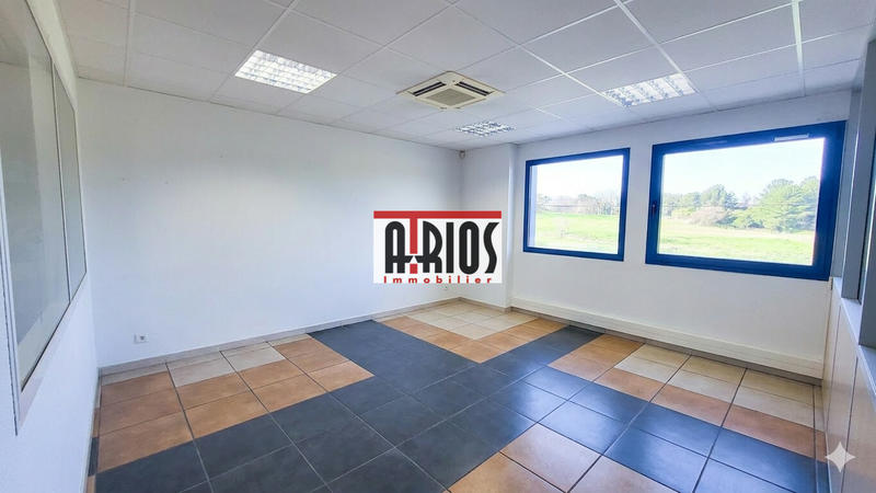 Bureau - 177 m²