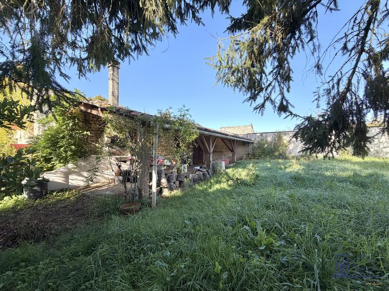 Maison ancienne - 93 m² - 4 pièces