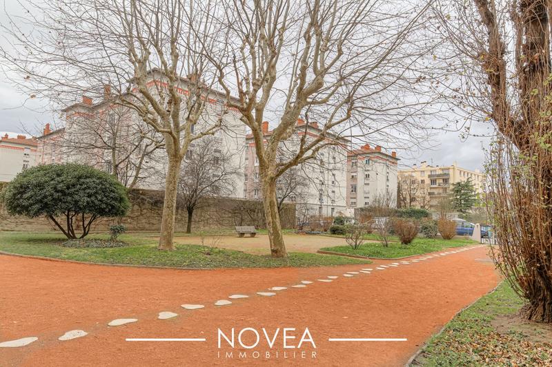 Appartement - 72 m² - 4 pièces