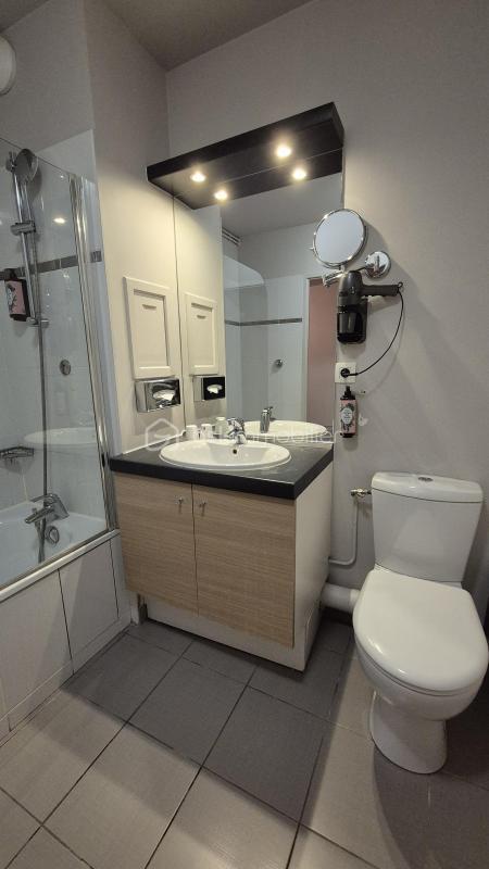 Studio - 24 m² - 1 pièce