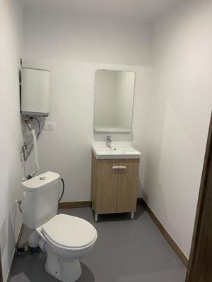 Local d'activité / Entrepôt - 184 m²