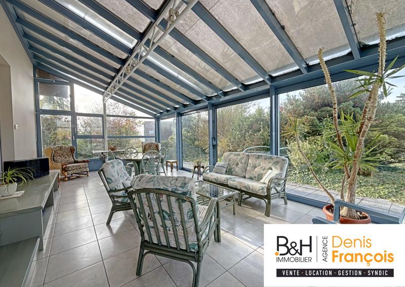 Villa - 230 m² - 4 pièces