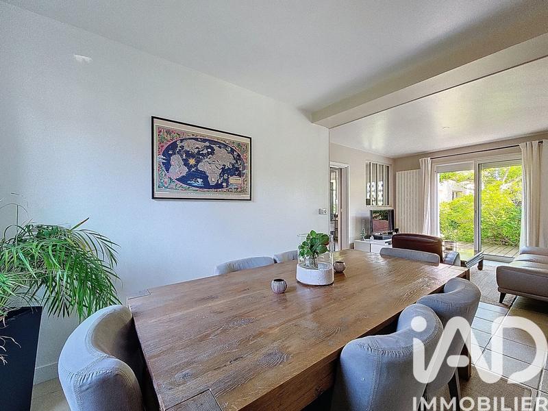 Maison - 85 m² - 5 pièces