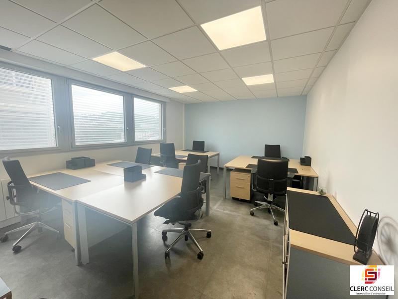 Bureau - 133 m²