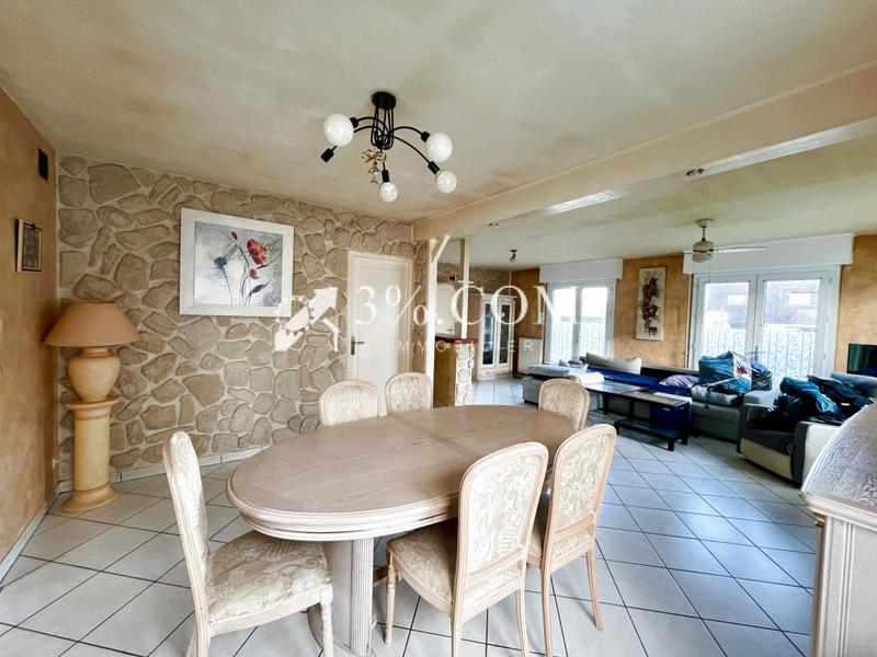 Maison - 140 m² - 5 pièces