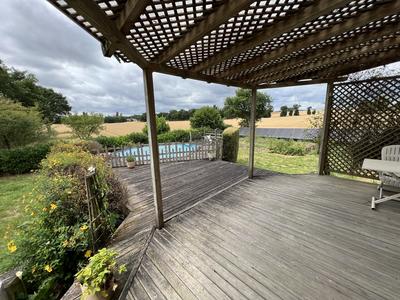 Maison - 160 m² - 7 pièces