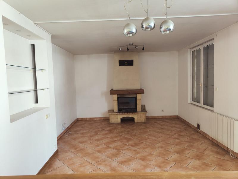 Maison - 80 m² - 4 pièces