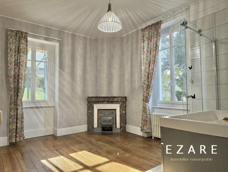 Maison ancienne - 121 m² - 7 pièces