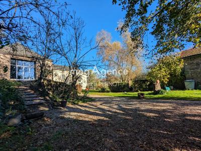 Maison en pierre - 144 m² - 4 pièces