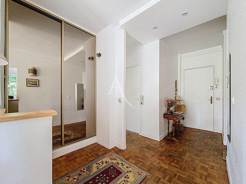 Appartement - 89 m² - 4 pièces