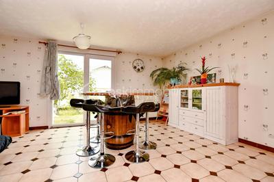 Pavillon - 100 m² - 5 pièces