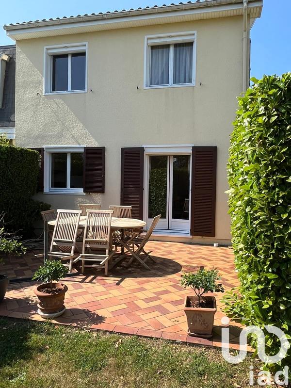 Maison - 105 m² - 5 pièces