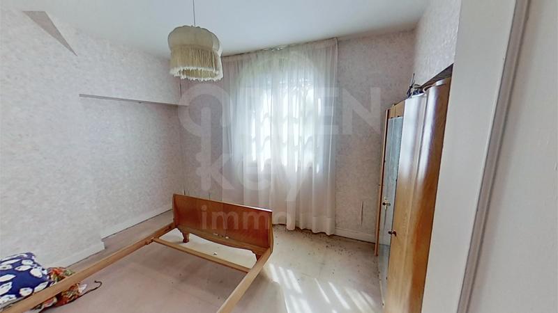 Propriété - 250 m² - 10 pièces