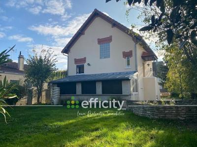 Pavillon - 100 m² - 5 pièces