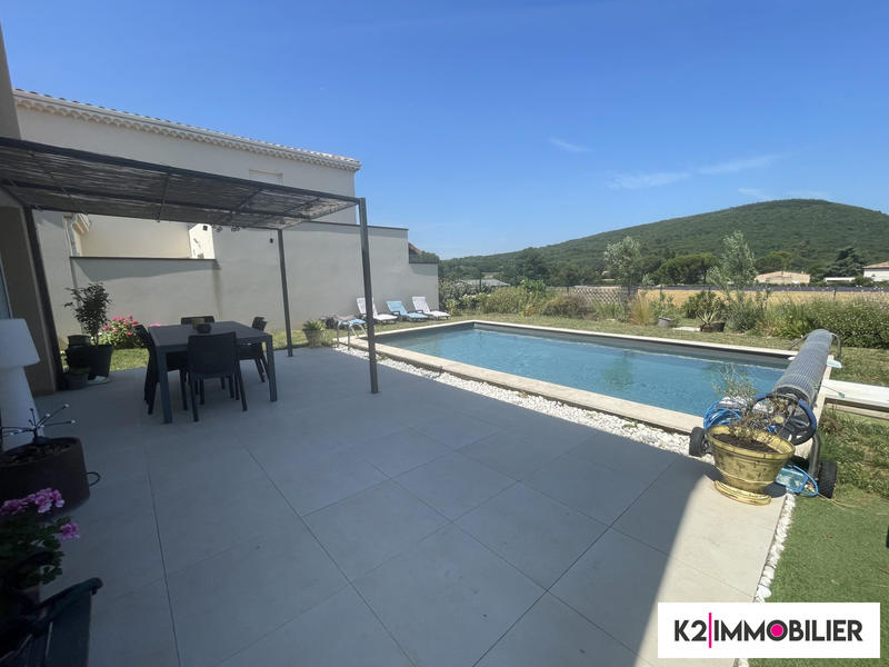 Villa - 113 m² - 6 pièces