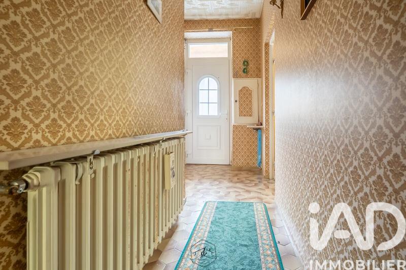 Maison - 252 m² - 8 pièces