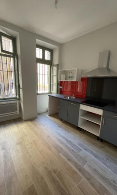Appartement - 57 m² - 2 pièces