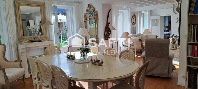 Maison - 192 m² - 6 pièces