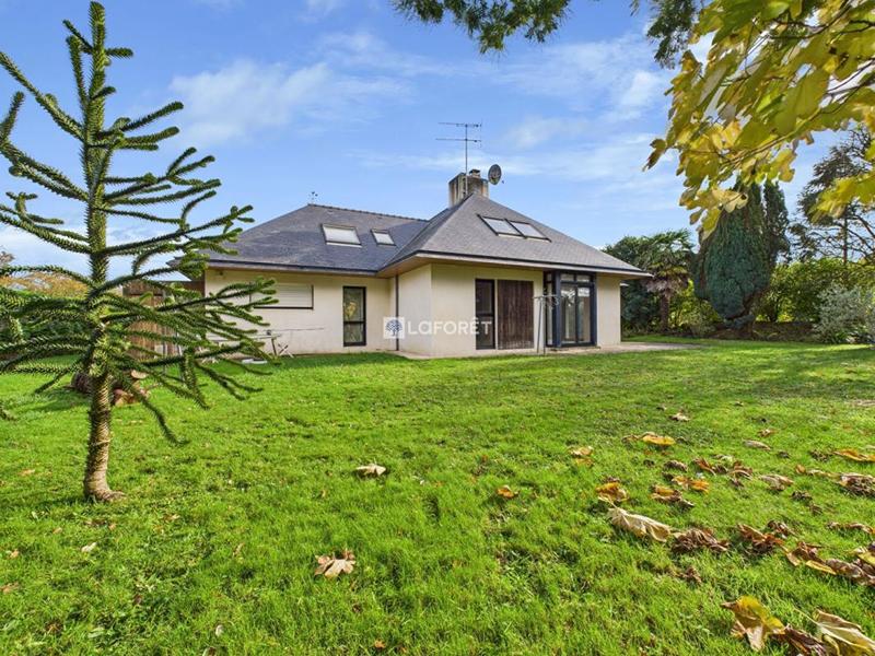 Maison d'architecte - 215 m² - 7 pièces