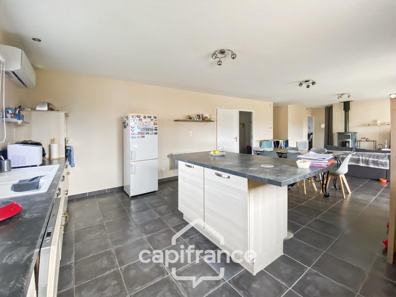 Maison - 104 m² - 5 pièces