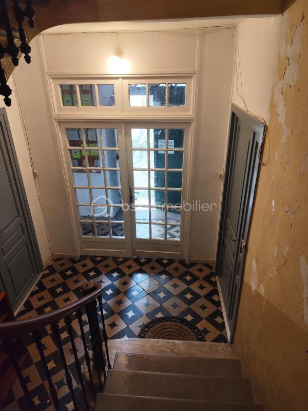 Immeuble - 255 m² - 20 pièces