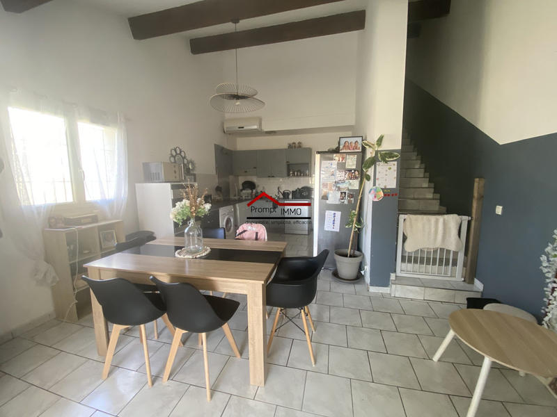 Maison - 284 m² - 6 pièces