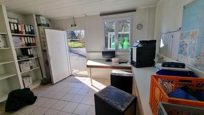 Maison - 200 m² - 2 pièces