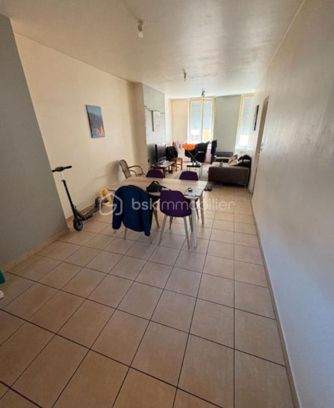 Immeuble - 250 m² - 9 pièces