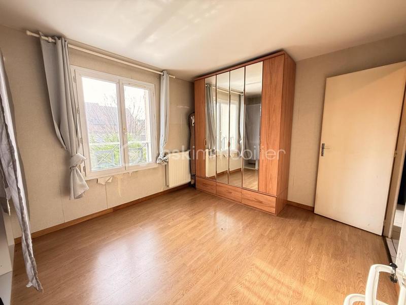 Pavillon - 100 m² - 5 pièces