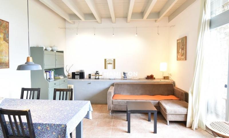 Propriété - 655 m² - 18 pièces