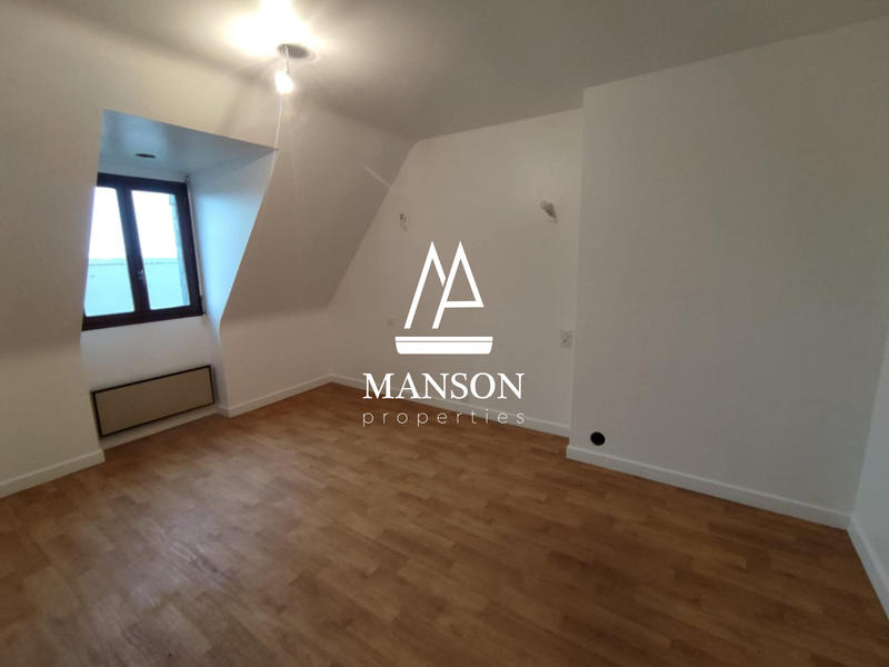 Maison - 107 m² - 6 pièces