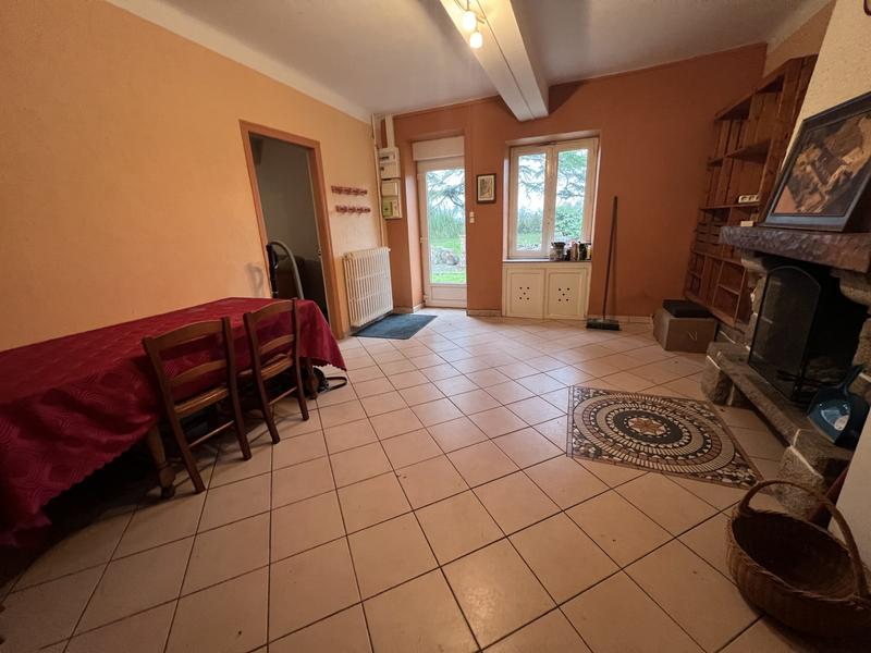 Maison - 104 m² - 5 pièces