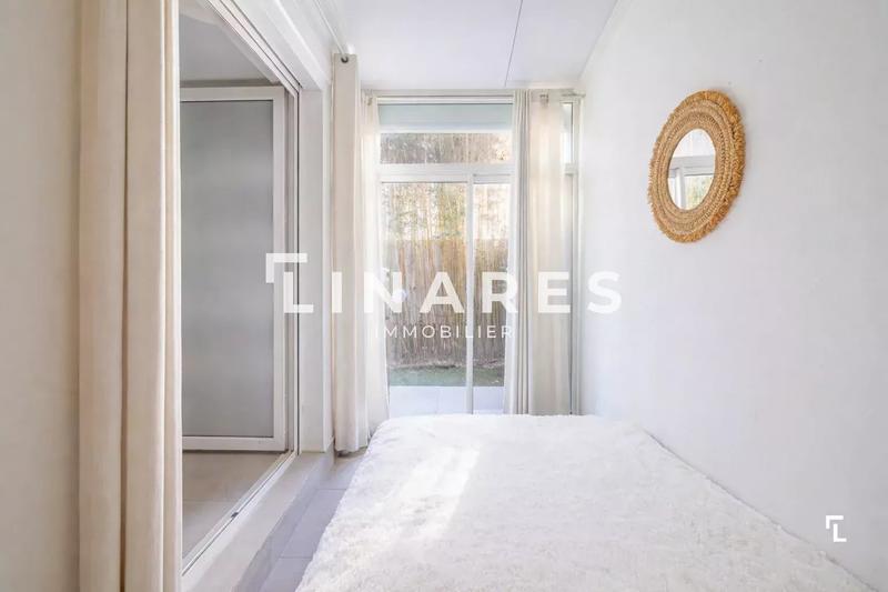 Appartement - 100 m² - 4 pièces