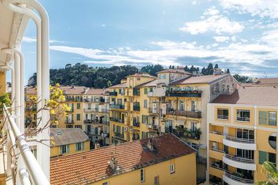 Appartement - 182 m² - 4 pièces