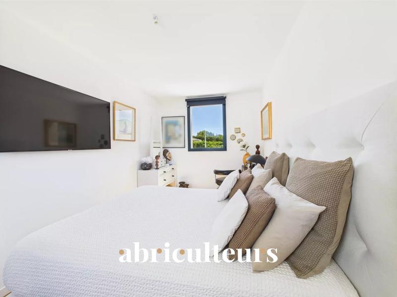 Maison - 111 m² - 4 pièces