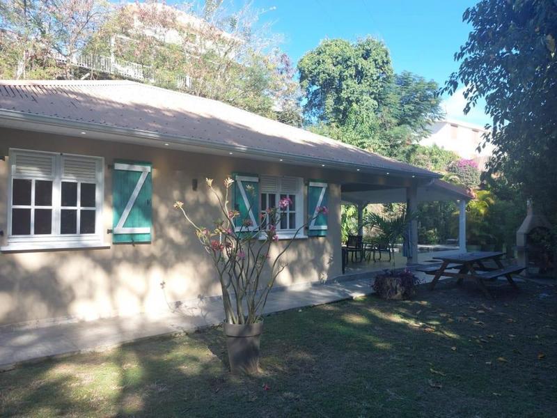 Maison - 1 m² - 4 pièces