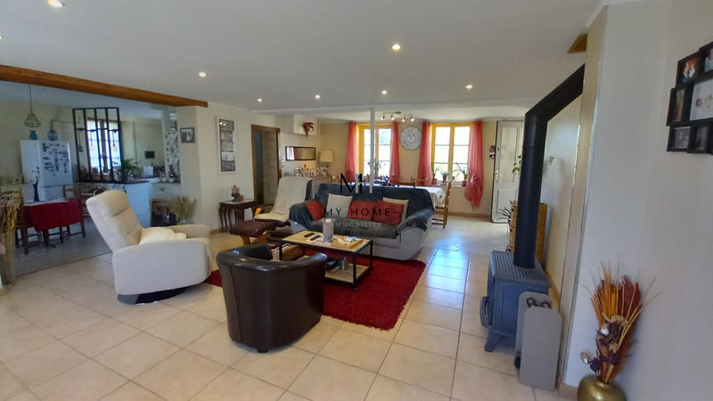 Maison - 150 m² - 6 pièces