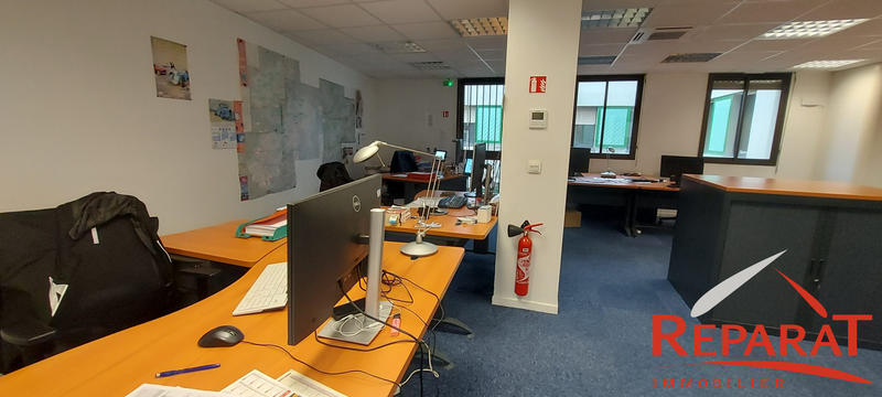 Bureau - 168 m²