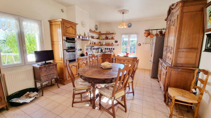 Maison - 200 m² - 6 pièces