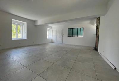 Maison - 108 m² - 5 pièces