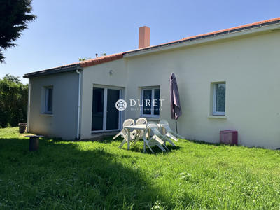 Maison - 95 m² - 4 pièces