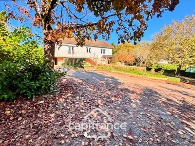 Maison - 142 m² - 6 pièces