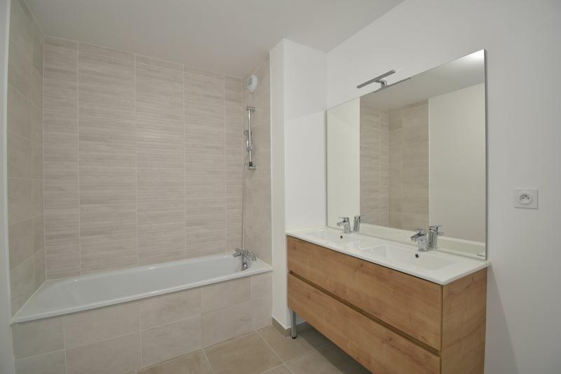 Appartement - 85 m² - 4 pièces