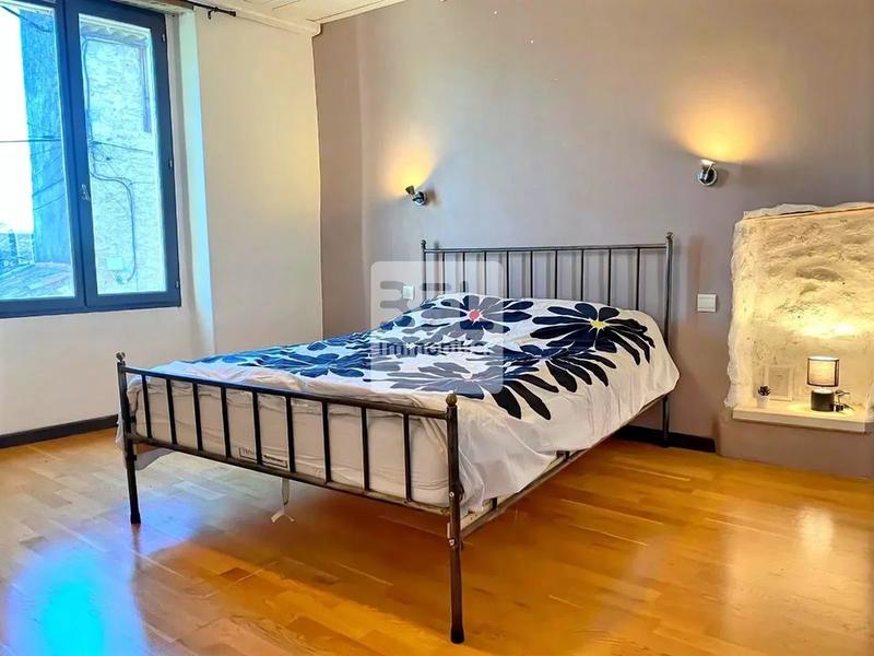 Maison de village - 112 m² - 5 pièces