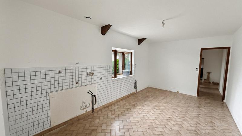 Maison - 110 m² - 6 pièces