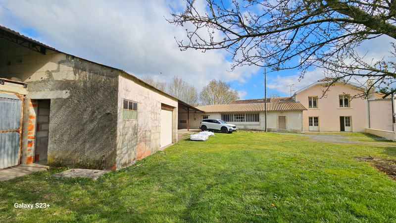 Maison - 92 m² - 4 pièces