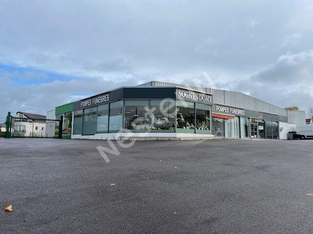 Local d'activité / Entrepôt - 529 m²