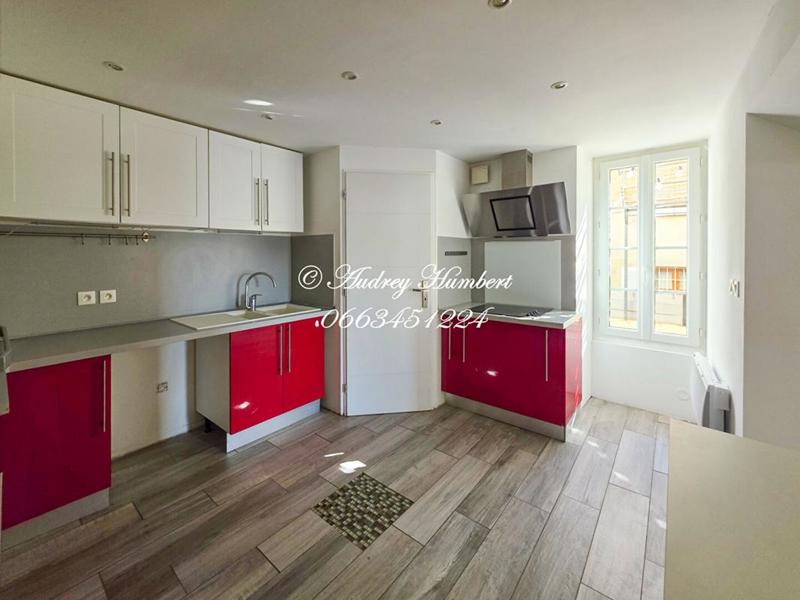 Maison - 144 m² - 6 pièces